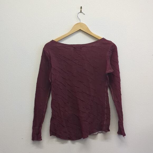 TNA Red Fitted Blouse with Long Sleeves size medium - Picture 5 of 6